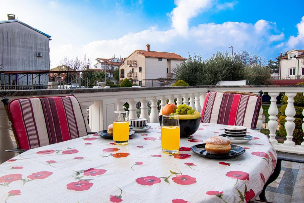 Prodan Apartment *